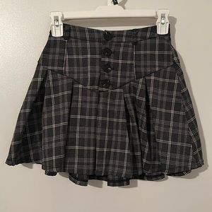 Girls plaid skirt size XS